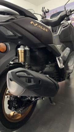 Yamaha NMAX 155 cc - photo 4