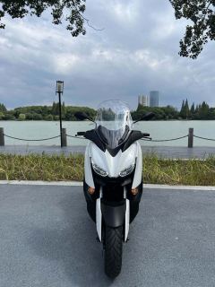 Yamaha XMAX 300 cc - ფოტო 2