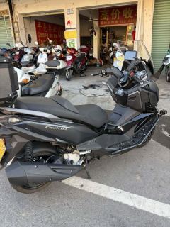 SYM Cruisym 250 - фото 7