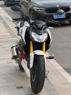 Wuyang Honda CB190R Blazing Eye - photo 2