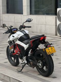 Wuyang Honda CB190R Blazing Eye - photo 5