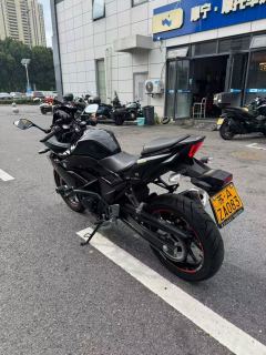 Haojue Suzuki GSX250R - ფოტო 9
