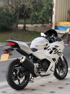 Kawasaki Ninja 400 - ფოტო 6