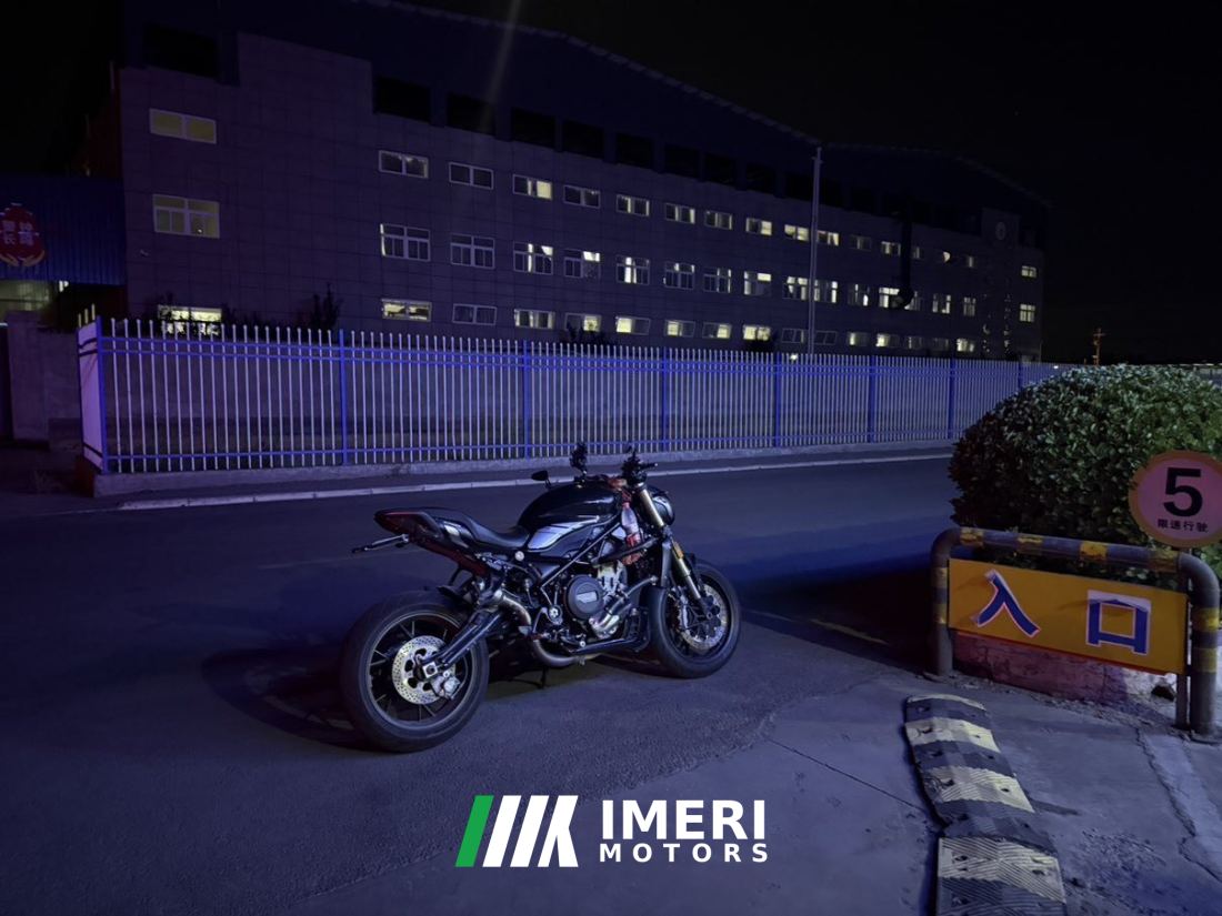 Benelli 752S 750 cc - მოტოციკლი ჩინეთიდან
