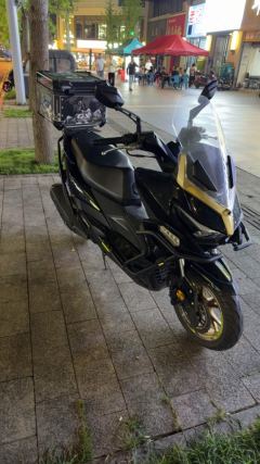 KYMCO Racing H150 - photo 3