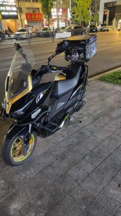 KYMCO Racing H150 - photo 4