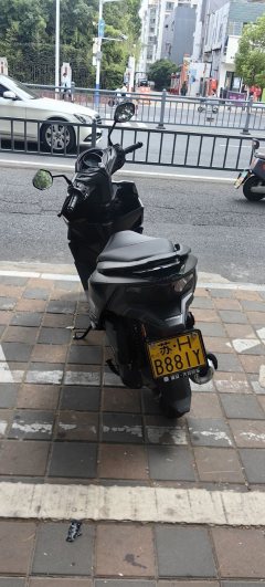 Sundiro Honda RX125Fi - ფოტო 1