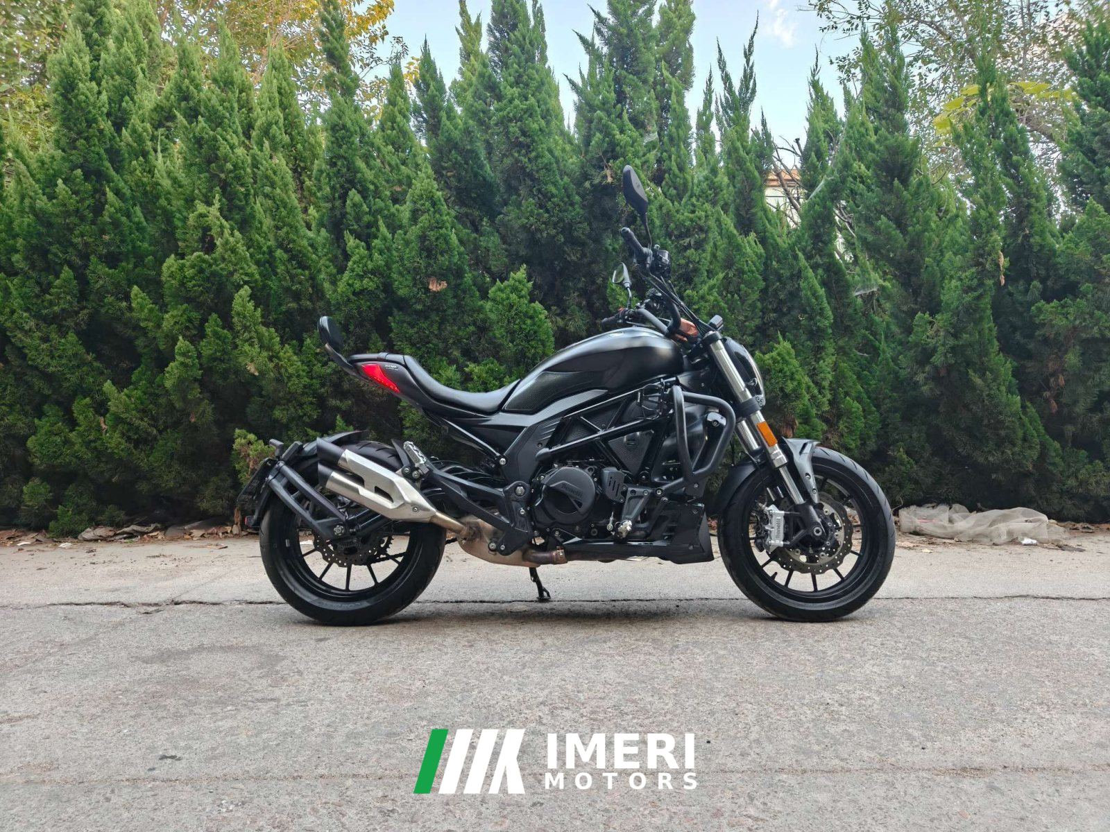 2019 Benelli 502C 500 cc