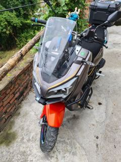 QJMOTOR Hong 150ADV - ფოტო 2