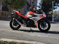 Haojue Suzuki GSX250R - ფოტო 3