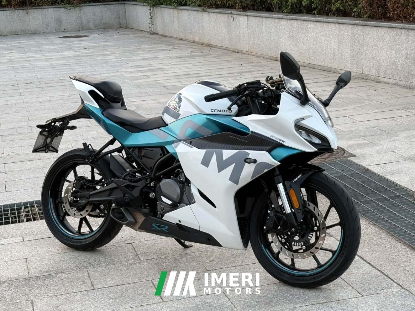 2021 CFMOTO 250SR