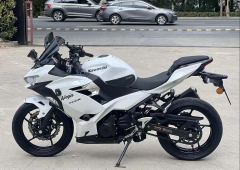 Kawasaki Ninja 400 - ფოტო 4