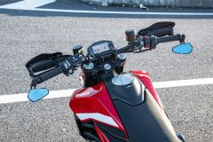 Ducati Hypermotard 950 - photo 8