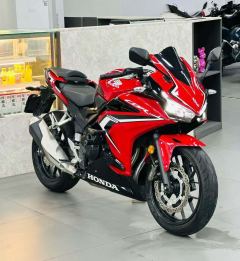 Honda CBR400R - ფოტო 2