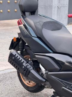 Yamaha XMAX 300 cc - photo 7