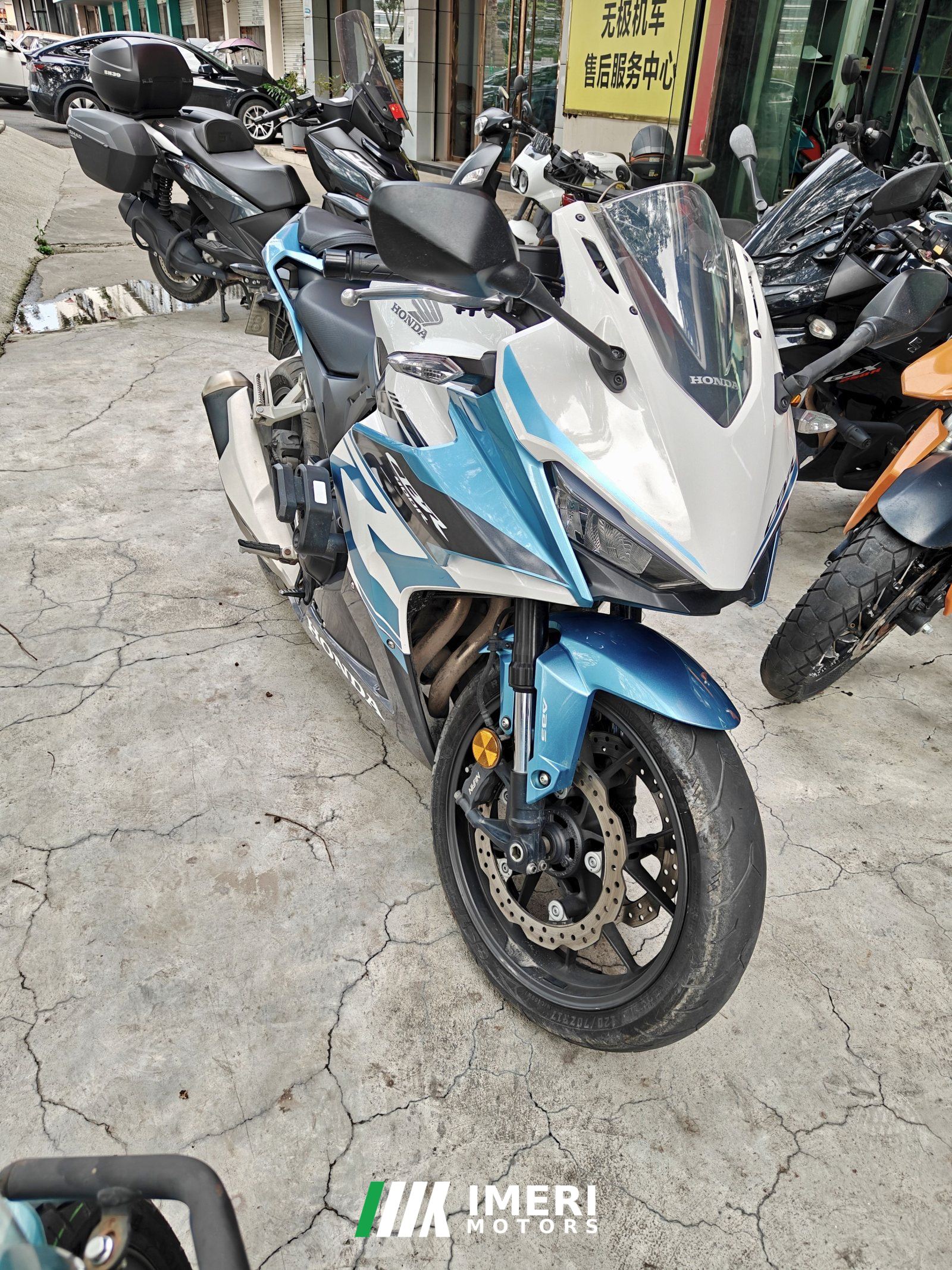 2025 Honda CBR400R