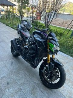 Kawasaki Z900 950 cc - ფოტო 1