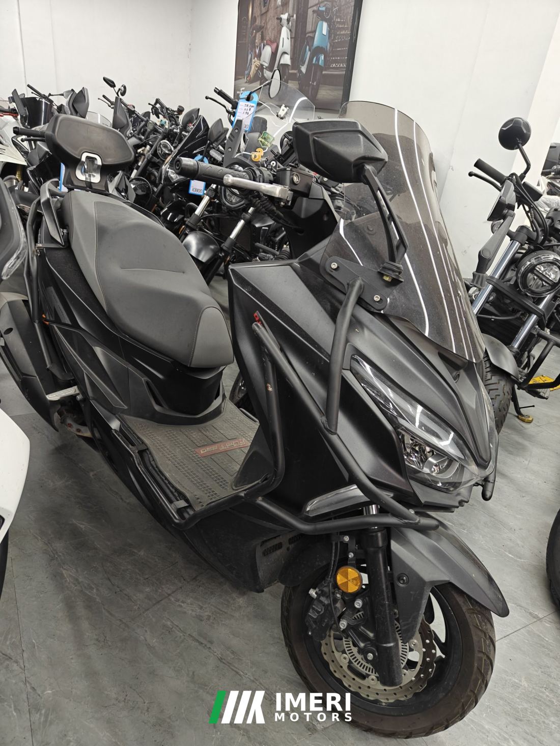 QJMOTOR Hong 250 - მოტოციკლი ჩინეთიდან
