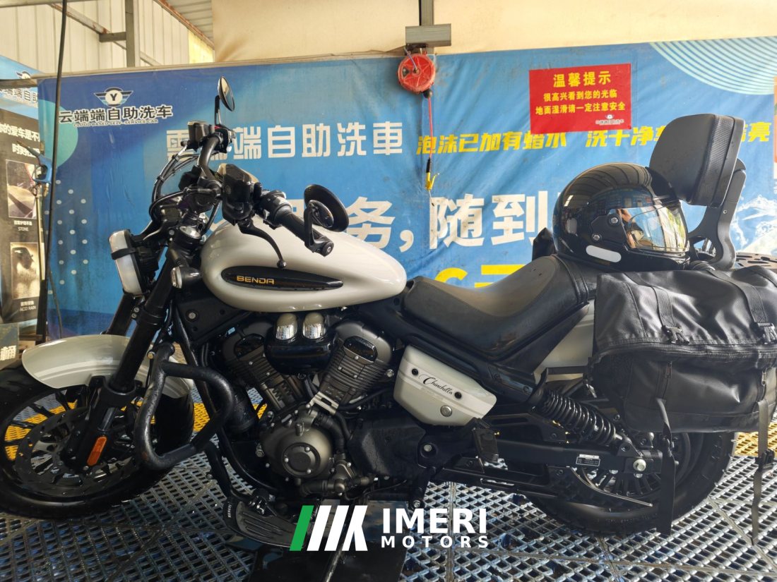 Benda Chinchilla 350 - motorcycle from China