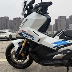 Honda X-ADV 750 - ფოტო 11