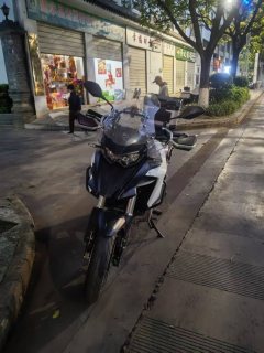 QJMOTOR 700S - ფოტო 3