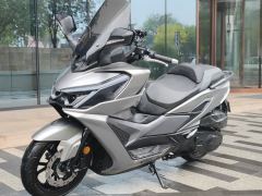 SYM Cruisym 400 - фото 1