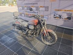 QJMOTOR Flash 300 - фото 5