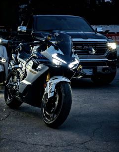 CFMOTO 750SR-S - photo 1