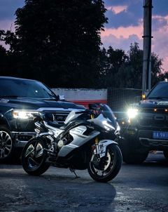 CFMOTO 750SR-S - photo 2