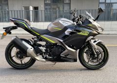 Kawasaki Ninja 400 - ფოტო 1