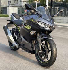 Kawasaki Ninja 400 - ფოტო 4