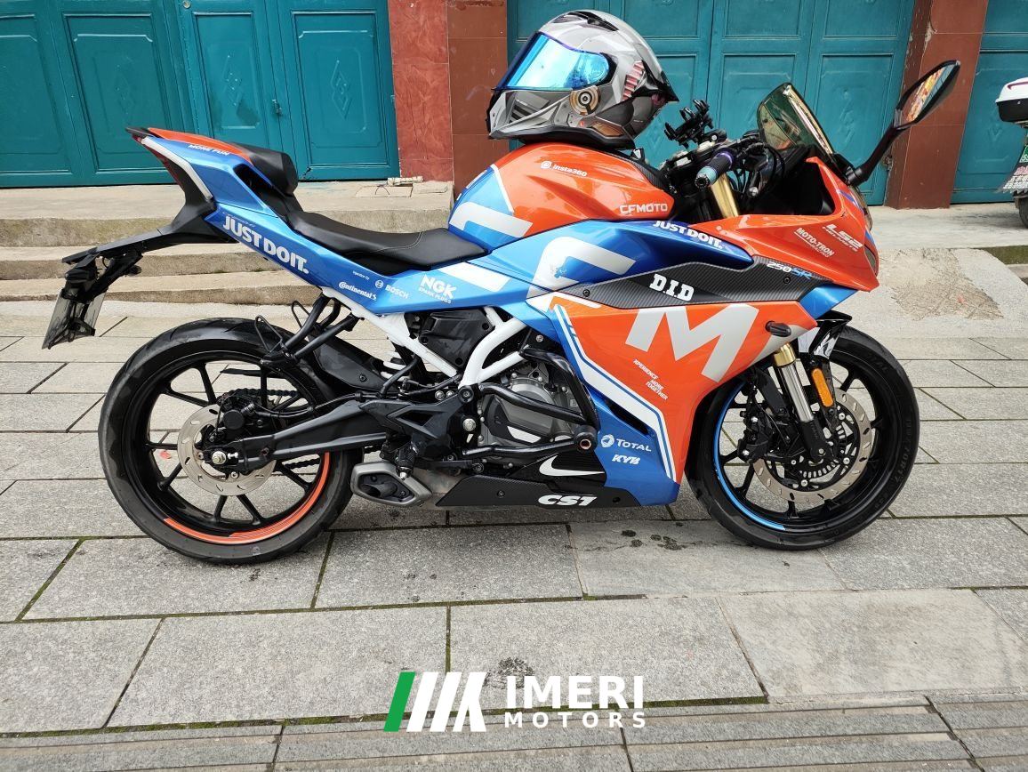 2021 CFMOTO 250SR