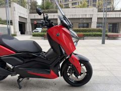 Yamaha XMAX 300 cc - photo 9