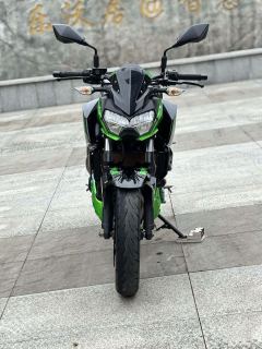 Kawasaki Z400 - ფოტო 4