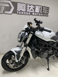 Benelli 752S 750 cc - фото 2