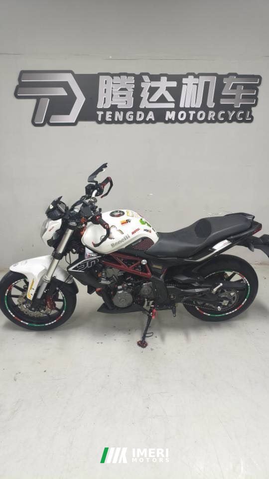 2019 Benelli TNT 300 / BN 302S