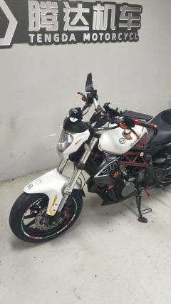 Benelli TNT 300 / BN 302S - ფოტო 2