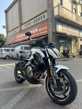 2020 CFMOTO 650NK
