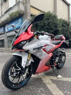 QJMOTOR SRK 250 - фото 2
