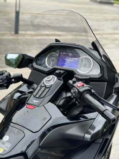 Honda Gold Wing GL1800 - ფოტო 6