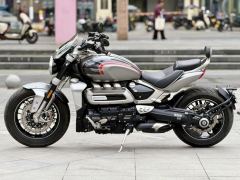 Triumph Rocket 3 2500 cc - ფოტო 6