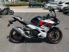 Kawasaki Ninja 400 - photo 1