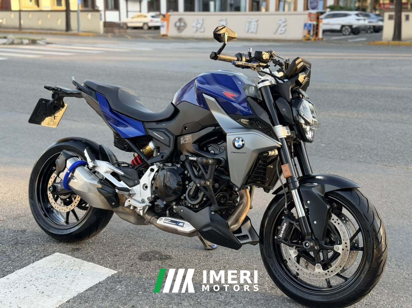 2021 BMW F 900 R