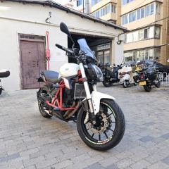 Benelli TNT 300 / BN 302S - ფოტო 3