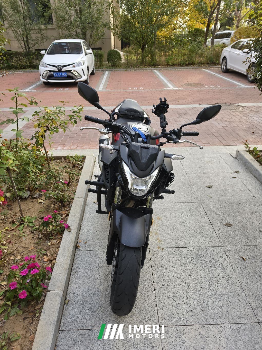 2021 Honda CB400F