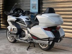 Honda Gold Wing GL1800 - photo 10