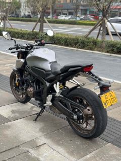 Honda CB650R - ფოტო 6