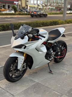 Ducati SuperSport 950 cc - photo 2