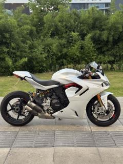 Ducati SuperSport 950 cc - photo 3