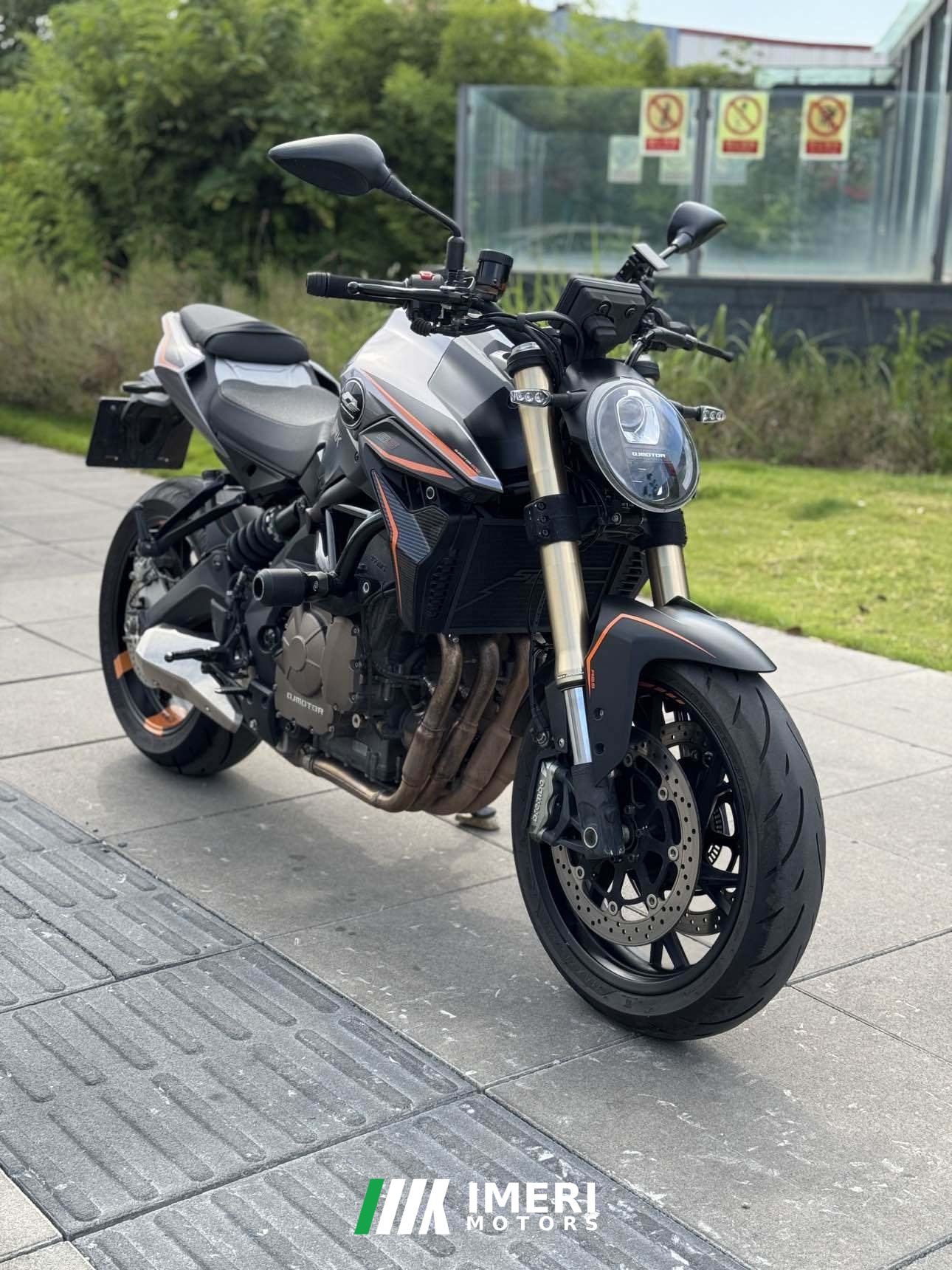 2022 QJMOTOR Chaser 600